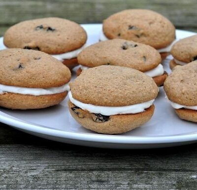 Applesauce Whoopie Pies