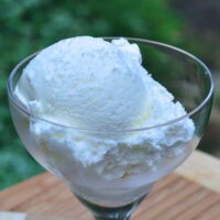 Vanilla Bean Ice Cream on The Creekside Cook