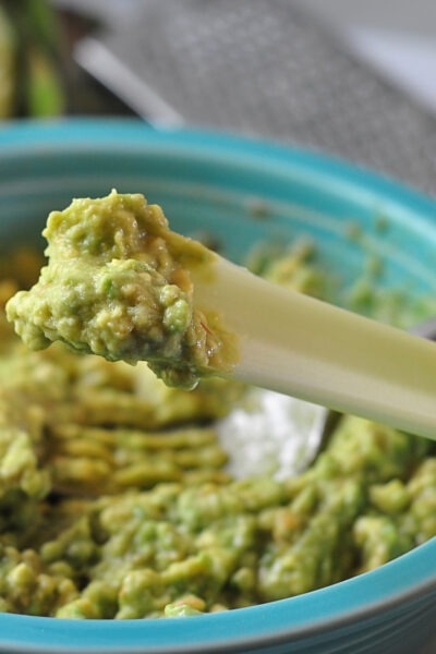 Easy Guacamole on The Creekside Cook