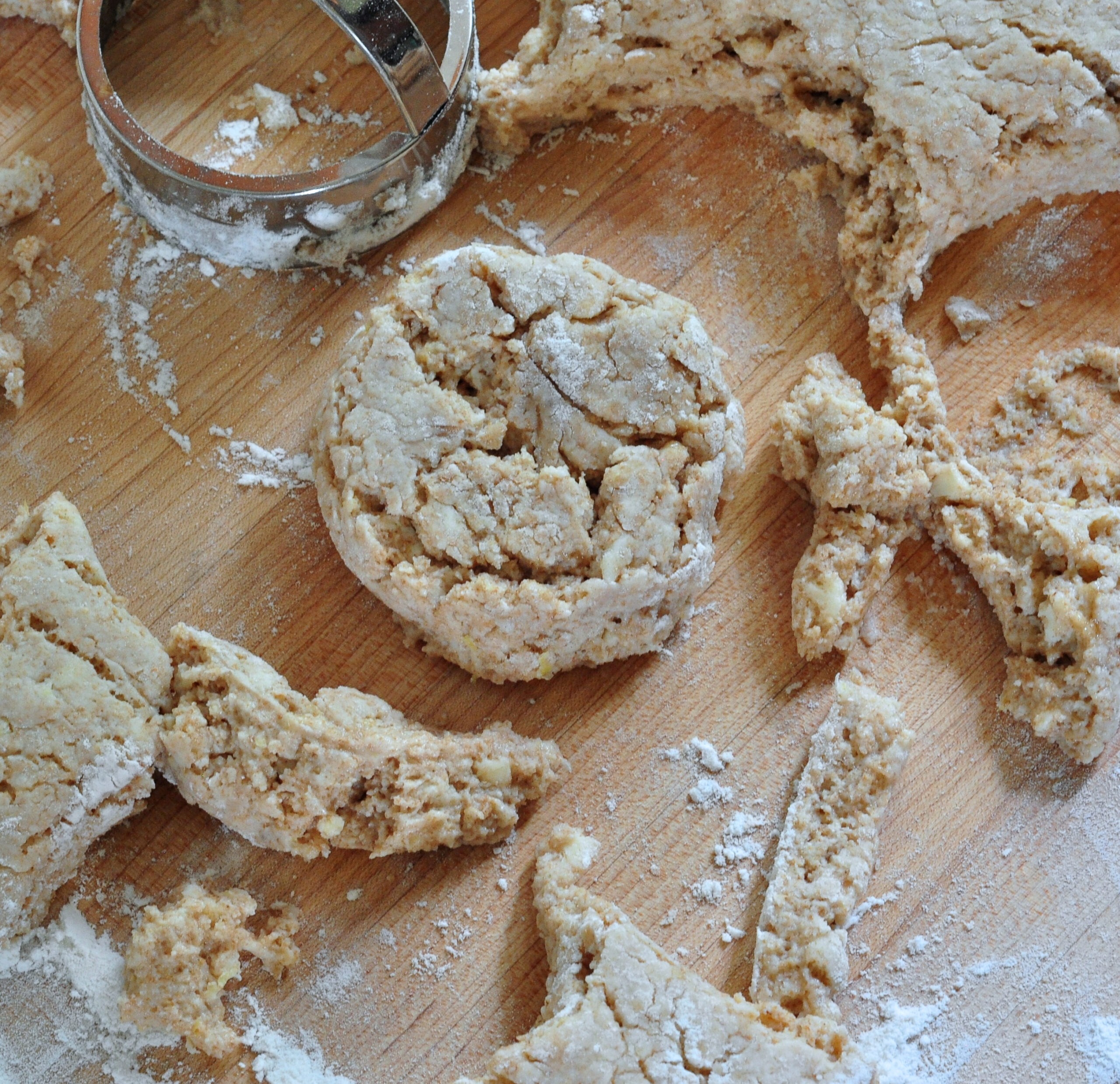 cutting scone from dough