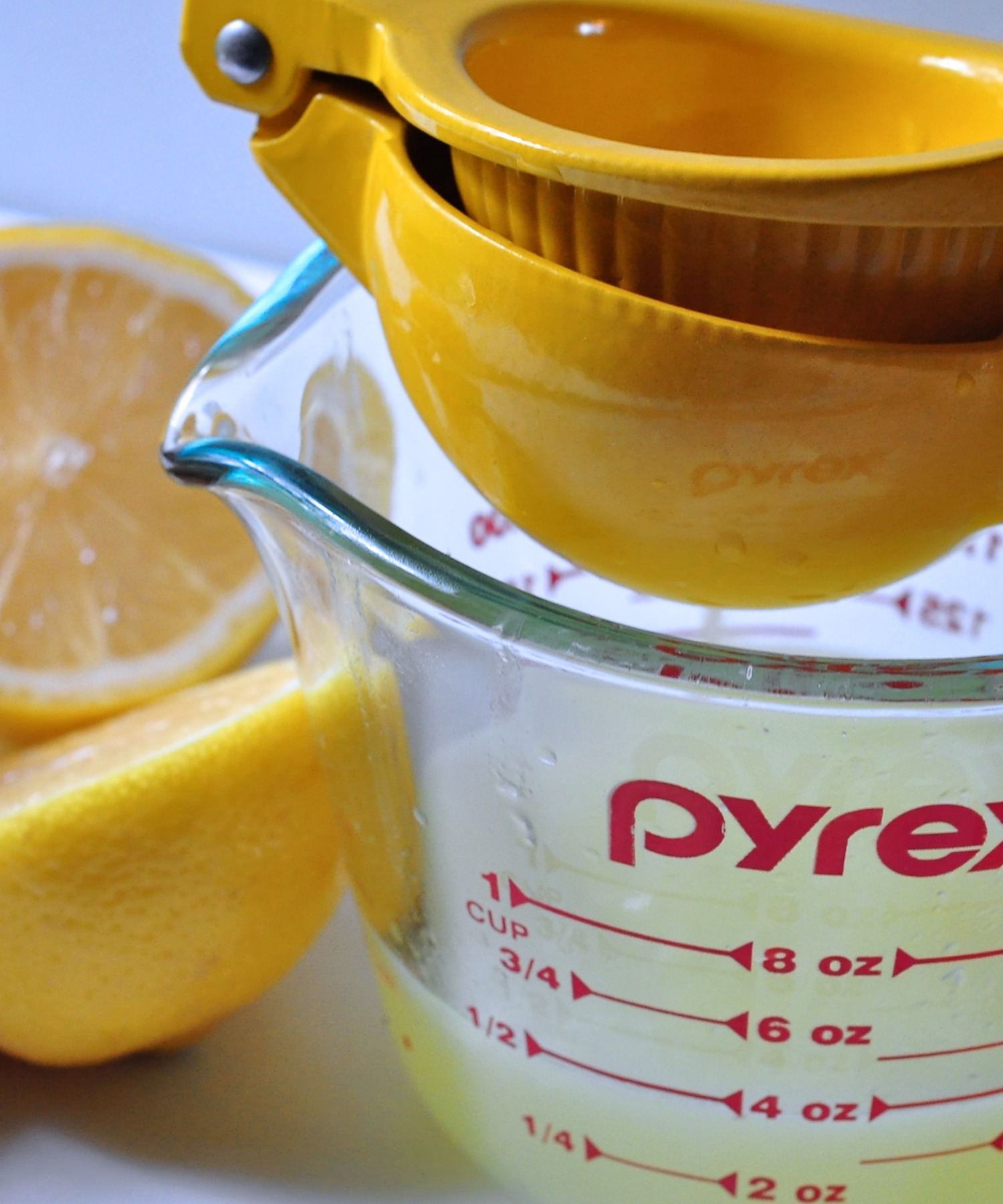 juicing lemons