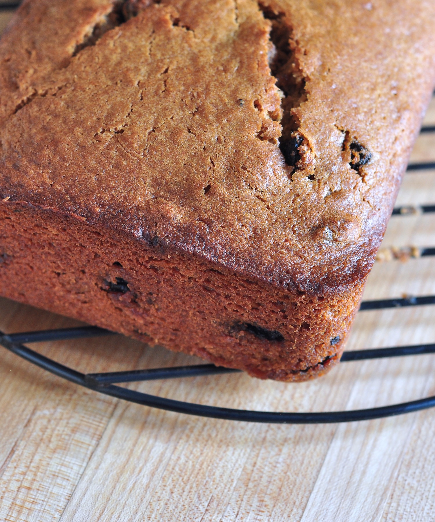 loaf of applesauce quick bread